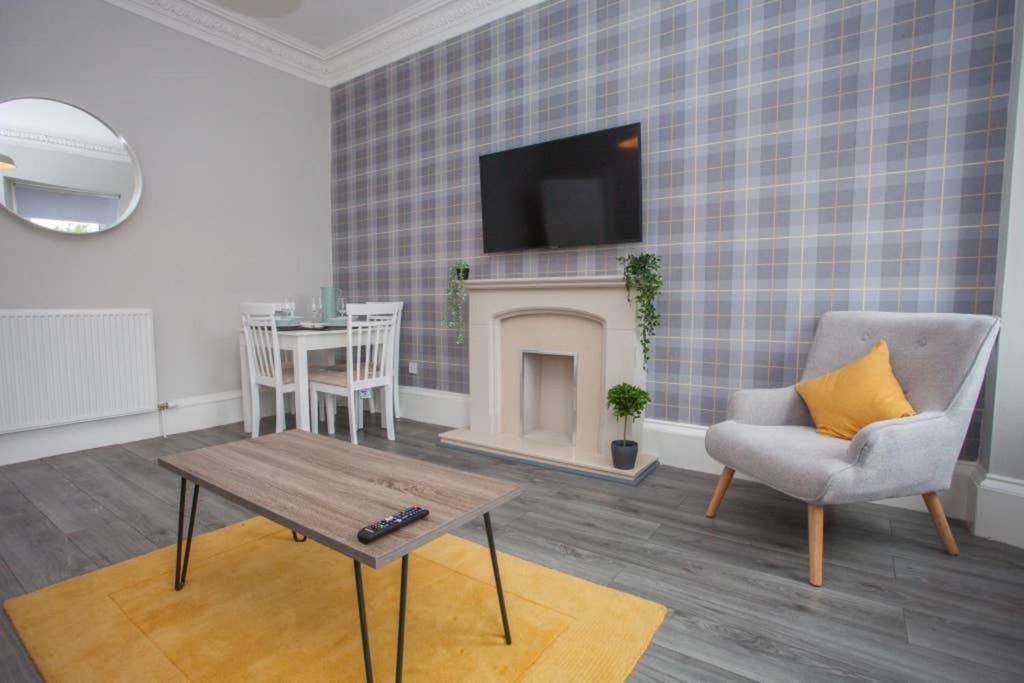 The Warwick Apartment Greenock Exterior foto